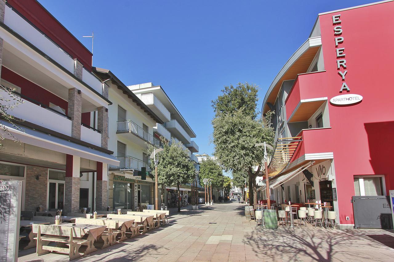 Attico Udine Appartement Lignano Sabbiadoro Buitenkant foto